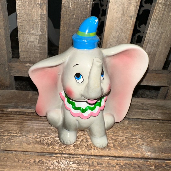 Disney Accents Vintage Dumbo Figurine Poshmark